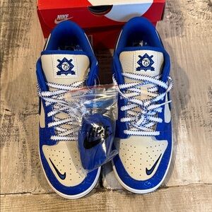 Nike Kids Royal Blue and Cream Sneakers